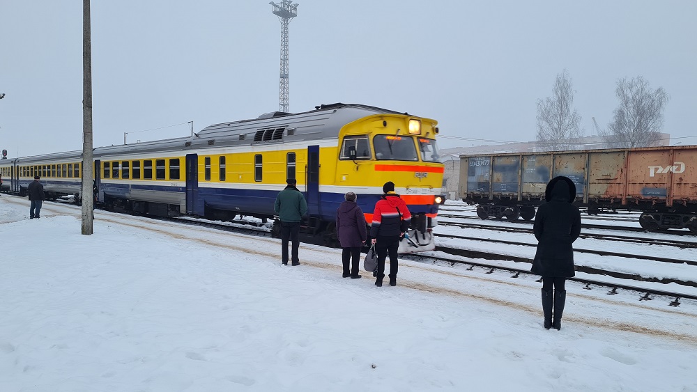 Uz Latgali biežāk kursējošais vilciens daudziem sagādā vilšanos