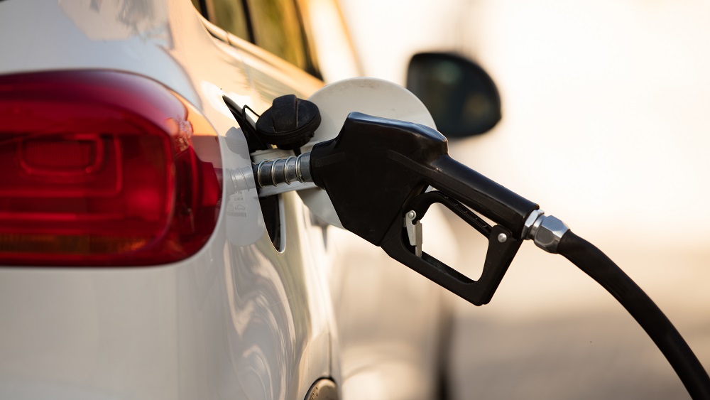 Operatīvie dienesti izjūt degvielas cenu pieaugumu