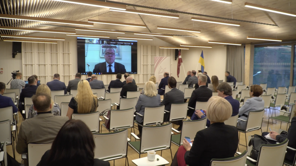Pašvaldības diskutē par atbalstu Ukrainai