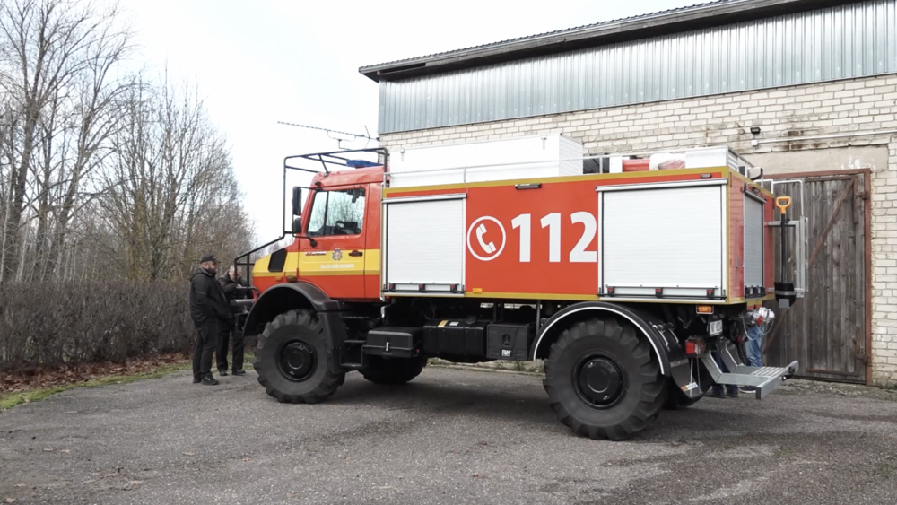 Par vairāk nekā miljons eiro iegādājas četras ugunsdzēsības mašīnas