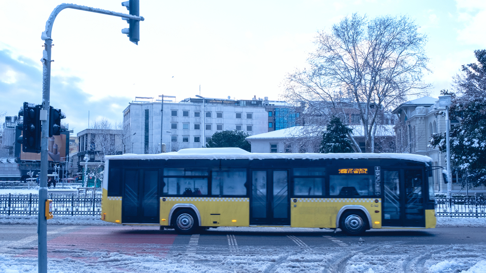 Svētku laikā būs izmaiņas vairāk nekā 500 reģionālo autobusu maršrutu kustību sarakstos