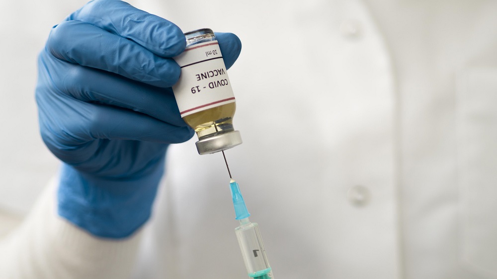 Meņģelsone: vēlamies, lai "Pfizer" liekās vakcīnas pret Covid-19 samaina pret inovatīvajām zālēm onkoloģijai
