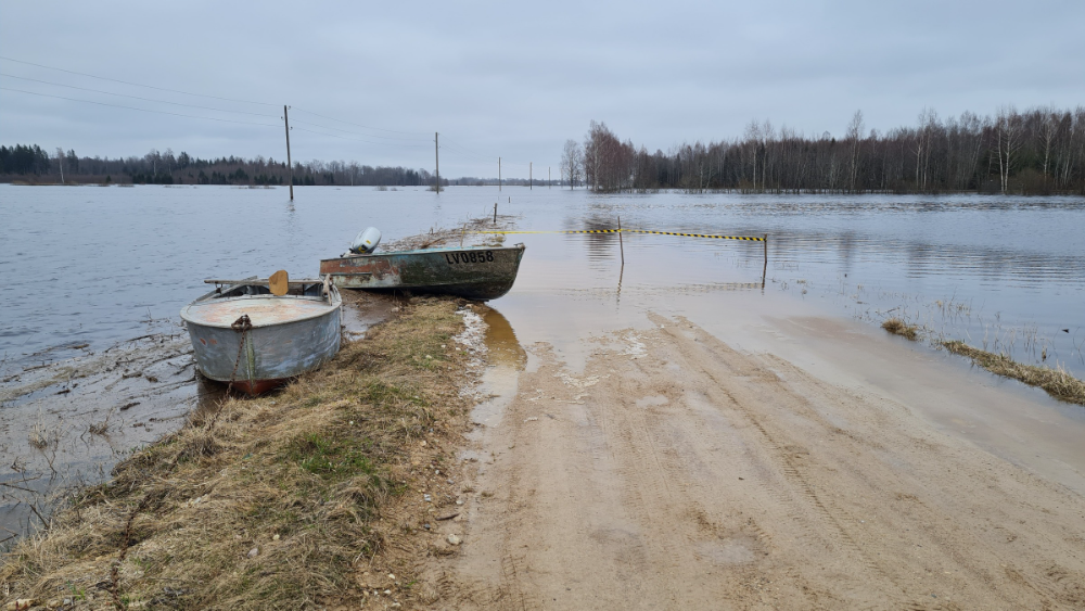 Dunavas pagastā applūdušas piecas saimniecības