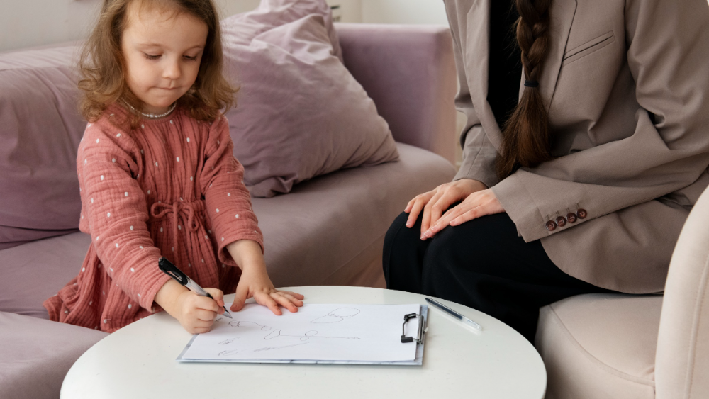 Atsākas bezmaksas psihoterapijas konsultācijas ģimenēm ar bērniem