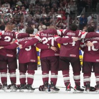 Daudzviet Latvijā notiks kopīga pasaules čempionāta hokeja pusfināla spēles skatīšanās uz lielajiem ekrāniem
