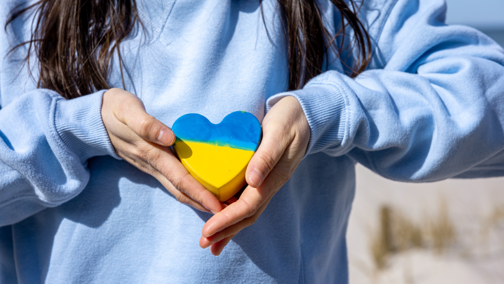 Dziesmu un deju svētki nav mazinājuši latviešu vēlmi palīdzēt ukraiņu tautai