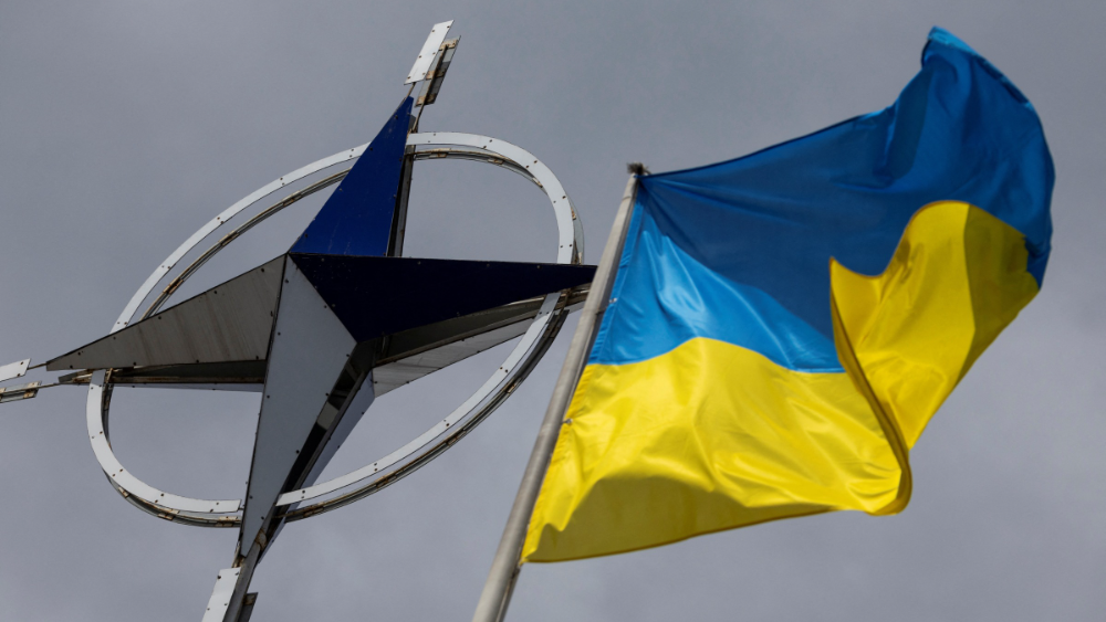Ukrainu plānots uzaicināt pievienoties NATO pēc priekšnoteikumu izpildes
