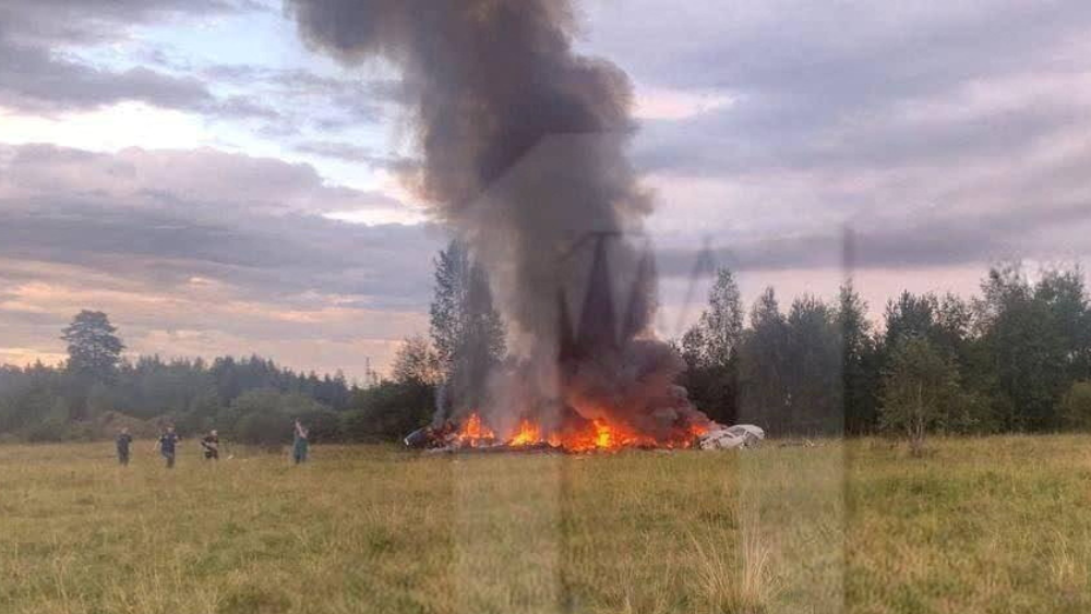 Krievijā lidmašīnas katastrofā desmit bojāgājušie. Pasažieru sarakstā ir Prigožins