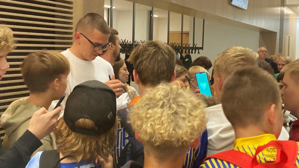 “Unikāls gads sportā.” Ventspilī sveic Latvijas izlases basketbolistus