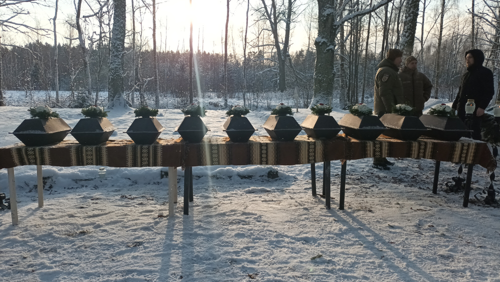 Jelgavas novada Silenieku kapos pārapbedī 145 kritušos karavīrus