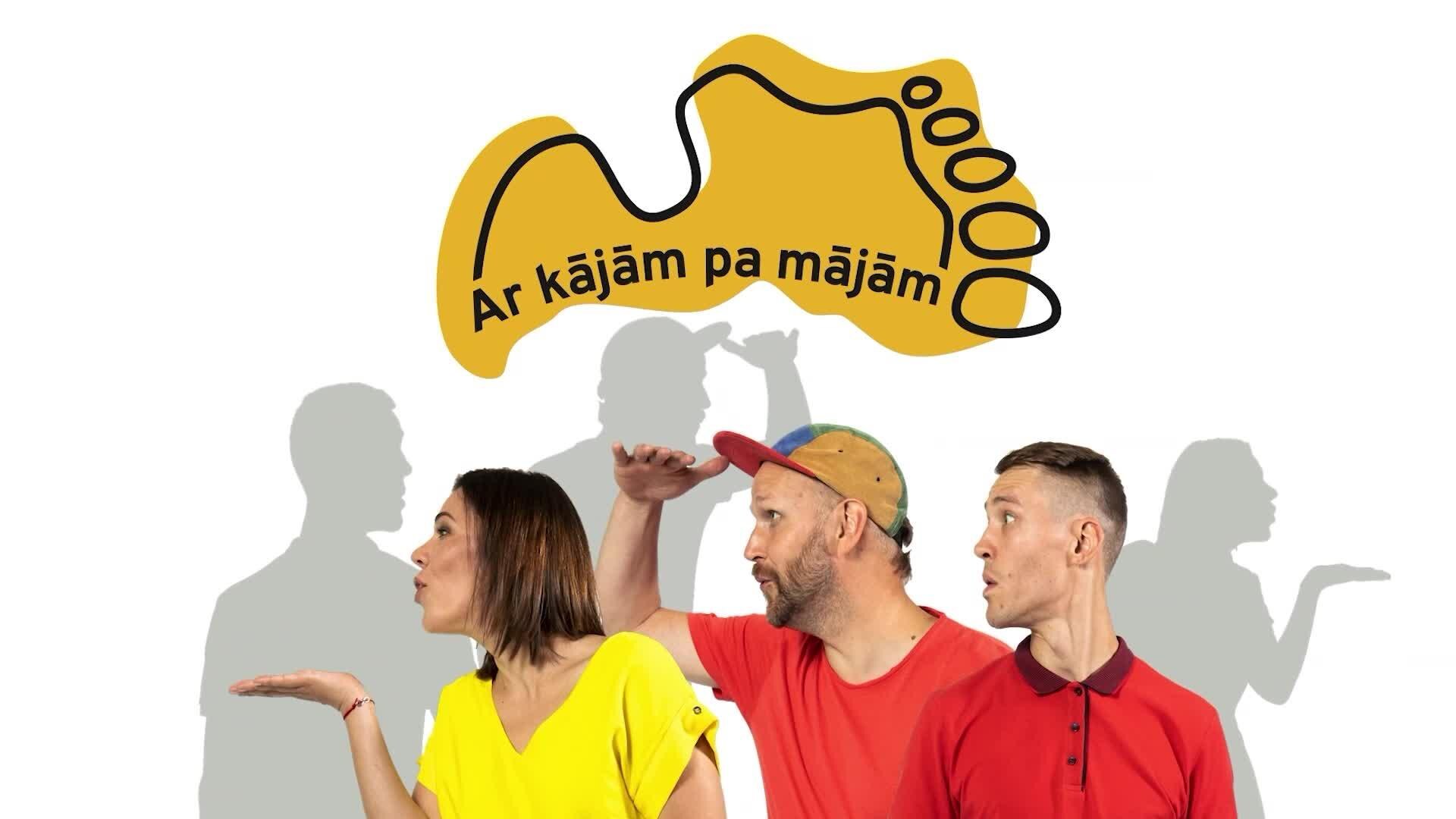 Ar kājām pa mājām