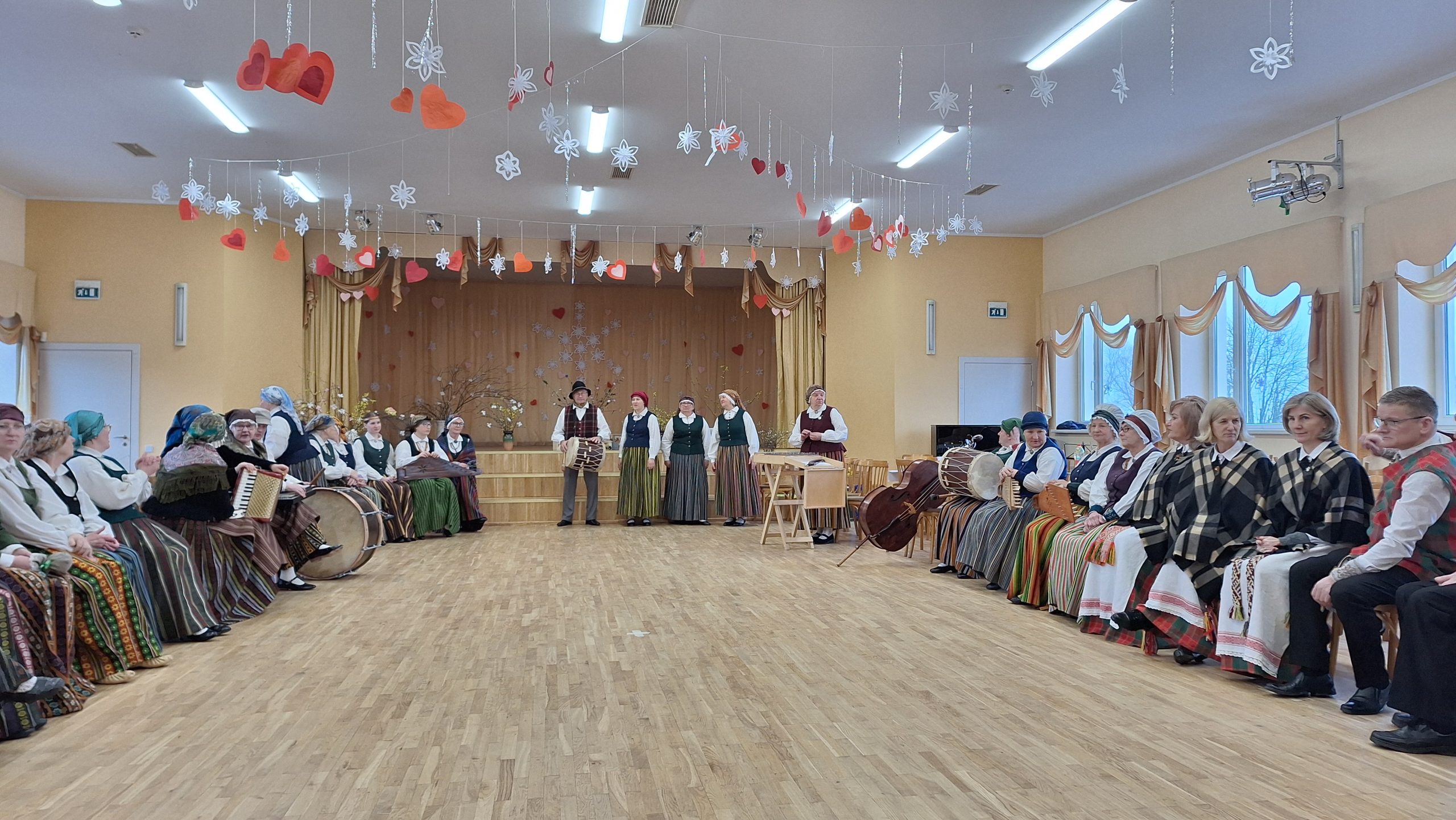 Folkloras kopu festivāls “Skaidrītes diena” Bauskas novada Codē.