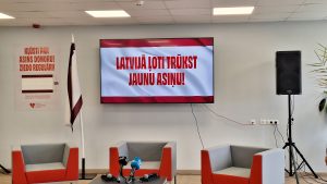 Valsts asinsdonoru centra preses konference ar uzsvaru uz asins trūkumu Latvijā.