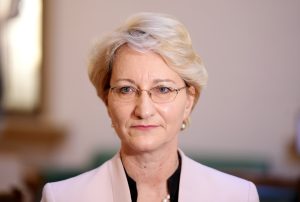 Izglītības un zinātnes ministre Dace Melbārde portretā