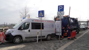 Jelgavā tiek veikta cauruļvadu TV inspekcija un kanalizācijas tīrīšana, lai novērstu plūdu riskus