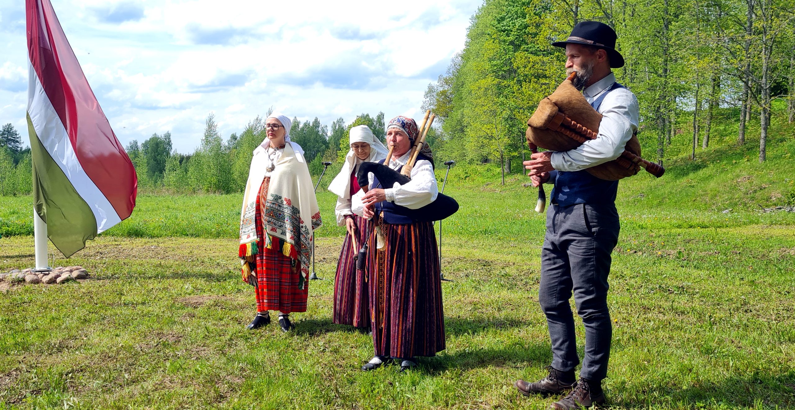 Sēļu tradicionālās mūzikas grupa 