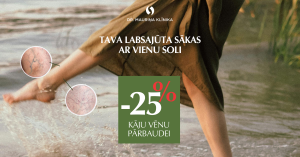 Sievietes kājas ūdenī ar norādēm uz vēnu problēmām un informāciju par 25% atlaidi kāju vēnu pārbaudei Dr. Mauriņa klīnikā.