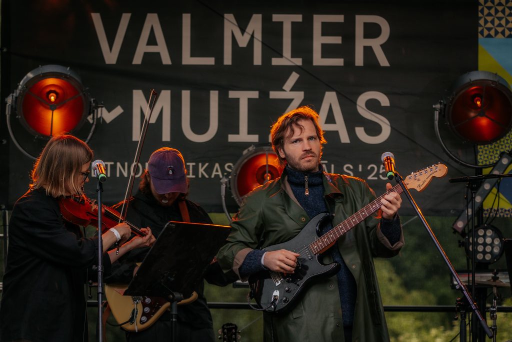 Valmiermuižas etnomūzikas festivāls 2025