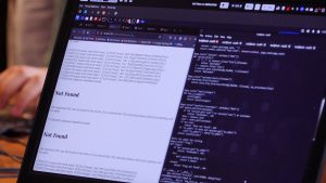 Programmēšanas kods un datu analīze kiberdrošības sacensībās