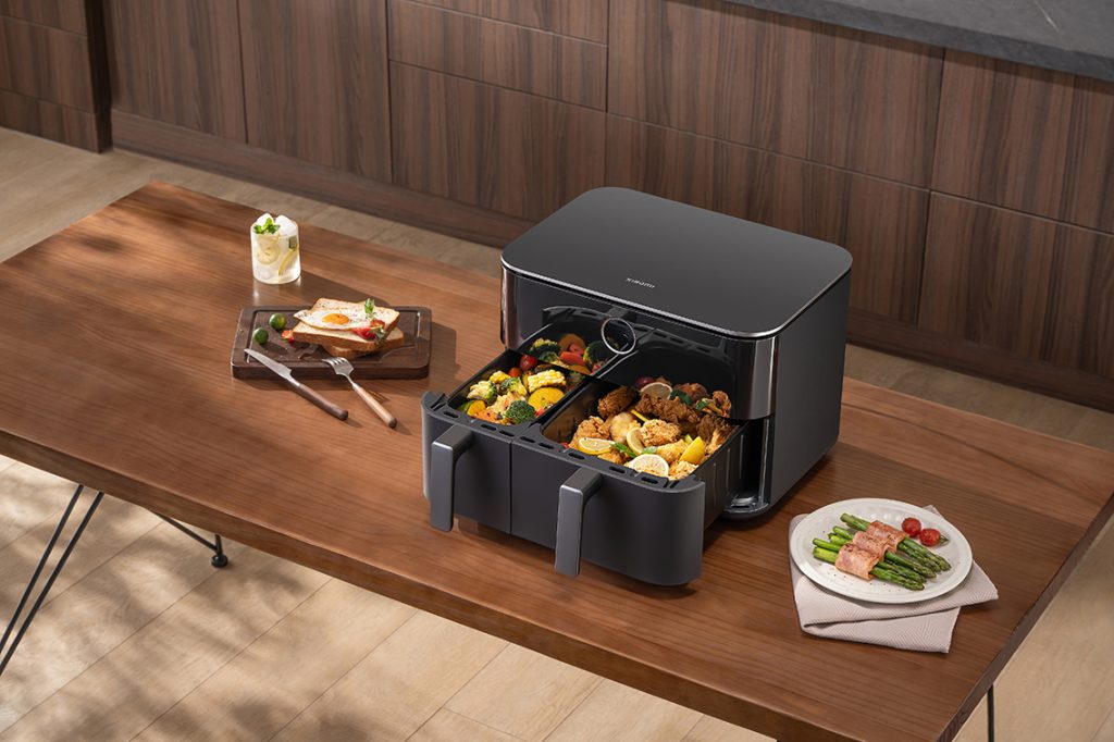 Xiaomi Dual Zone Air Fryer 10L ar diviem traukiem dažādu ēdienu gatavošanai