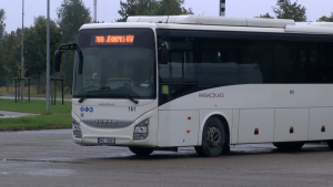 Hansa Lines autobuss maršrutā Jēkabpils–Rīga