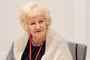 Latvijas Pensionāru federācijas vadītāja Aija Barča par senioru nozīmi sabiedrībā