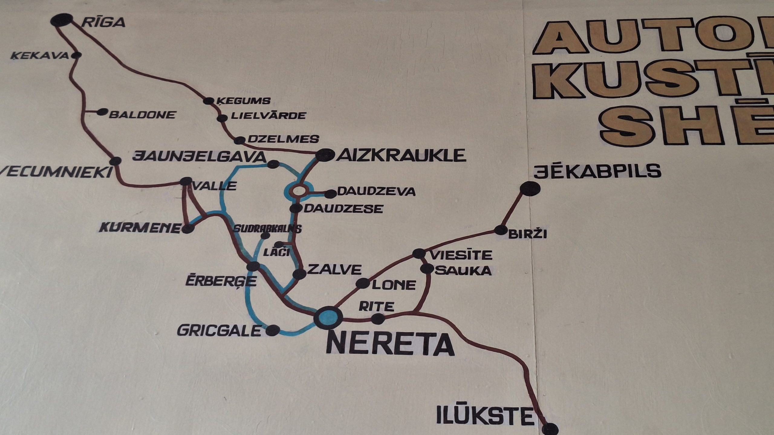 Kartes fragments ar autobusu maršrutiem Aizkraukles novadā un Neretas apkaimē, savienojot ar Rīgu un Jēkabpili