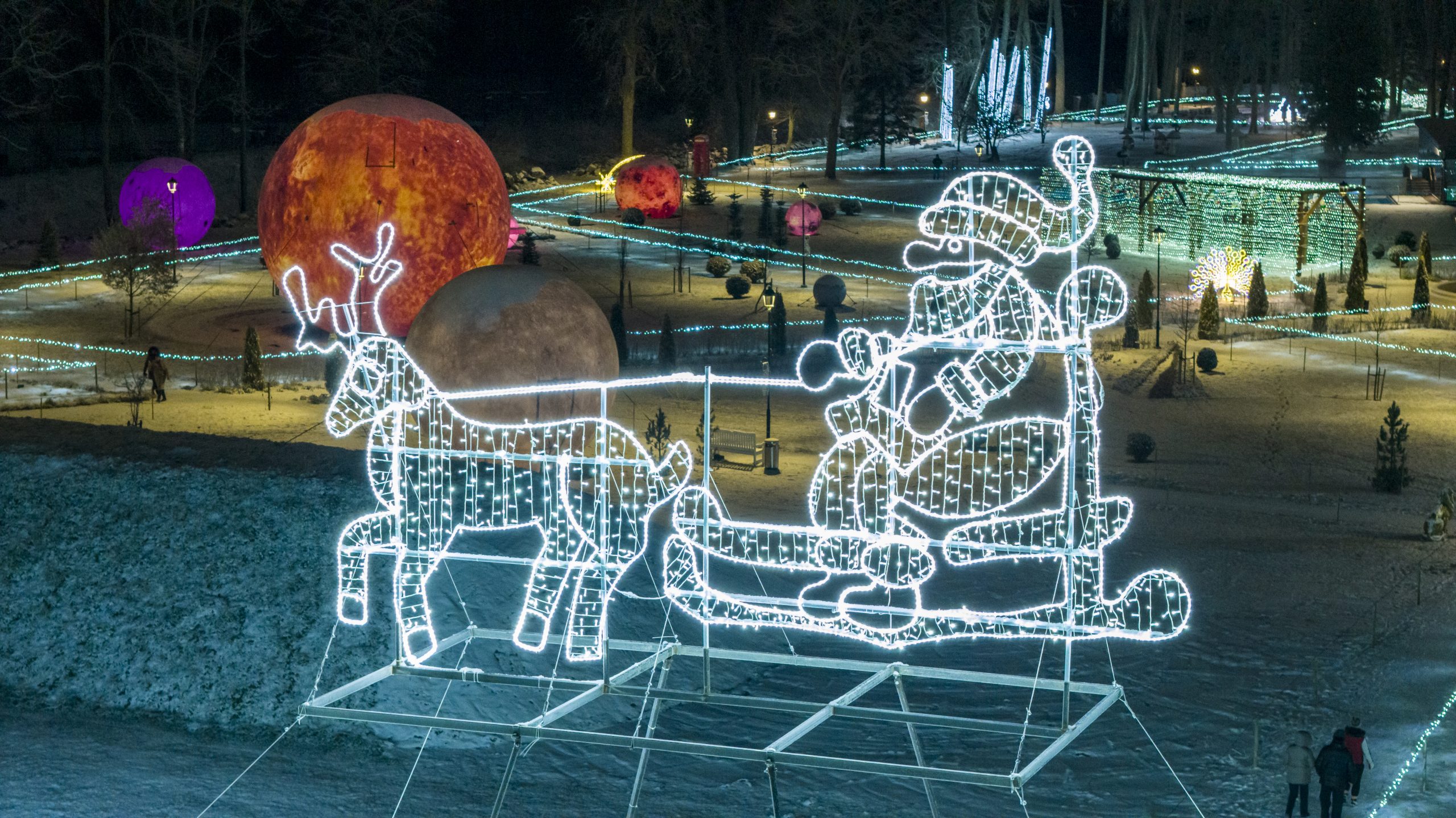 Wagenküll ziemas burvju zeme Taageperas pils parkā
