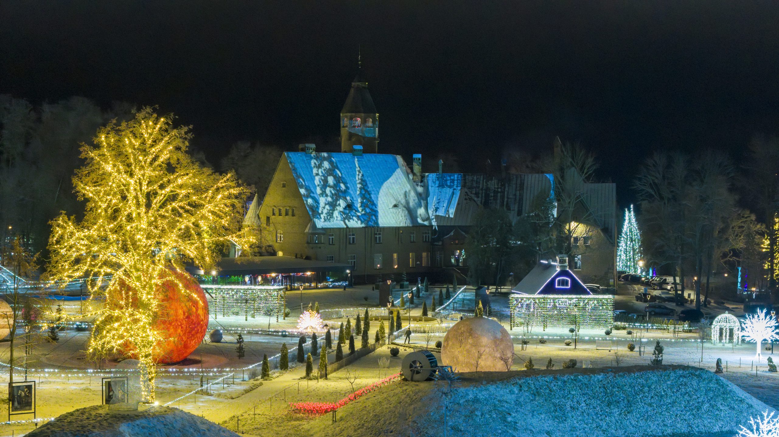 Wagenküll ziemas burvju zeme Taageperas pils parkā