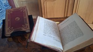 1786. gadā Boloņā izdots sējums no hercoga Pētera Bīrona bibliotēkas Rundāles pilī.