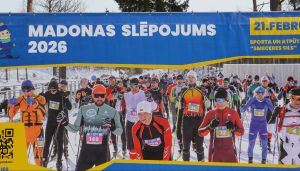 Slēpotāji startā zem banera “Madonas slēpojums 2026” Smeceres silā
