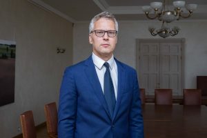 Latvijas vēstnieks Īrijā Juris Štālmeistars portreta foto.