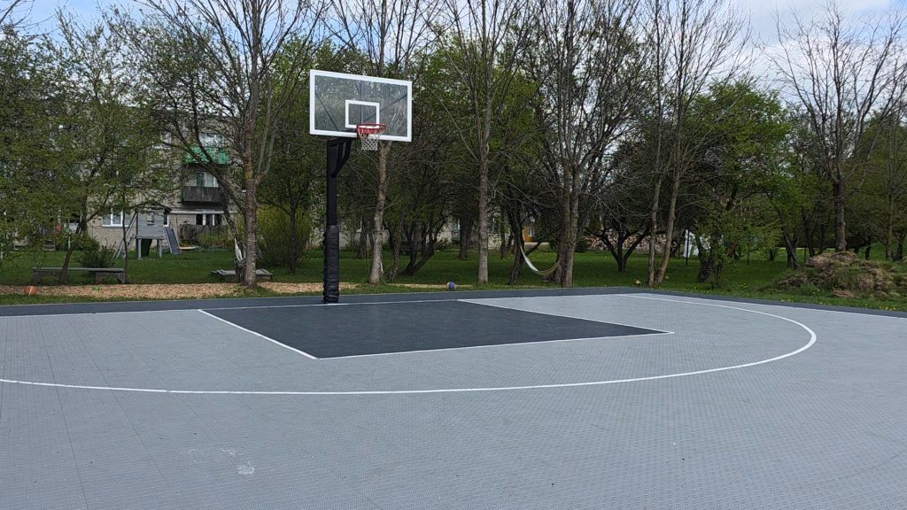3x3 basketbola laukums Rudzātu pagastā.