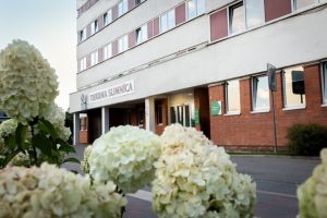 Tukuma slimnīcas ēka, kurai slimnīcu tīkla reformā paredzēts lokālās slimnīcas statuss.