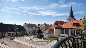 Tukuma Brīvības laukuma pārbūve un Tukuma Svētās Trīsvienības baznīca