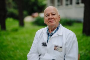Senioru festivāla "Zelta ritmi" vēstnesis, gerontologs un profesors Jānis Zaļkalns.