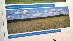 Vizualizācija ar vēja turbīnām Žagaru viduslaiku kapsētas apkārtnē