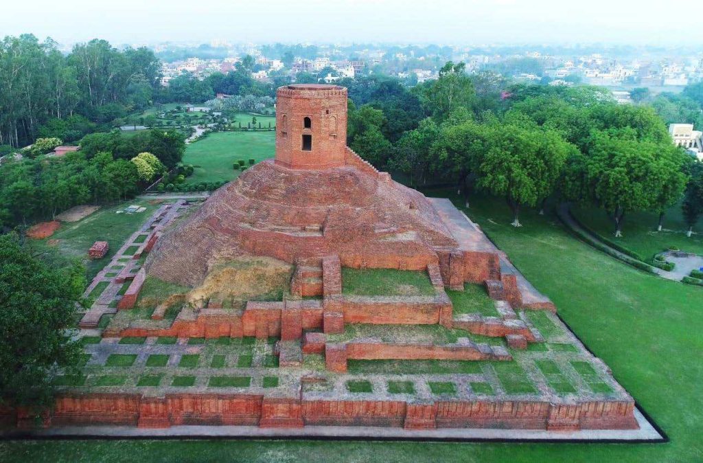 Čaukhandi stūpa un arheoloģiskās drupas Sarnātā Indijā