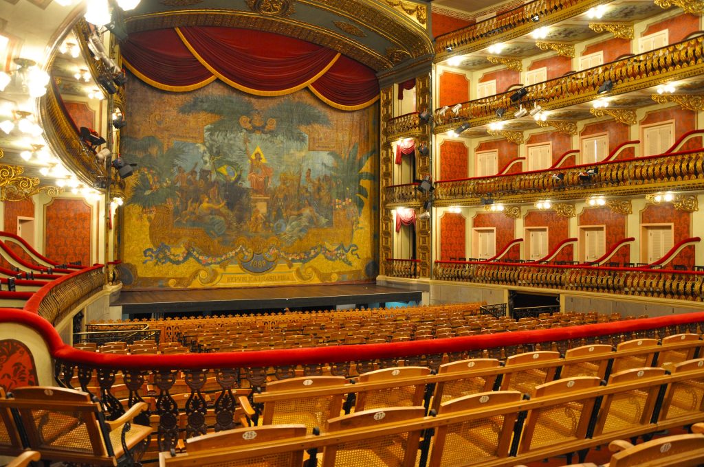 Theatro da Paz vēsturiskā skatītāju zāle Belēmā, Brazīlijā
