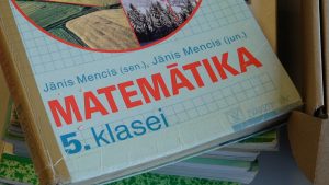 Matemātikas mācību grāmata 5. klasei