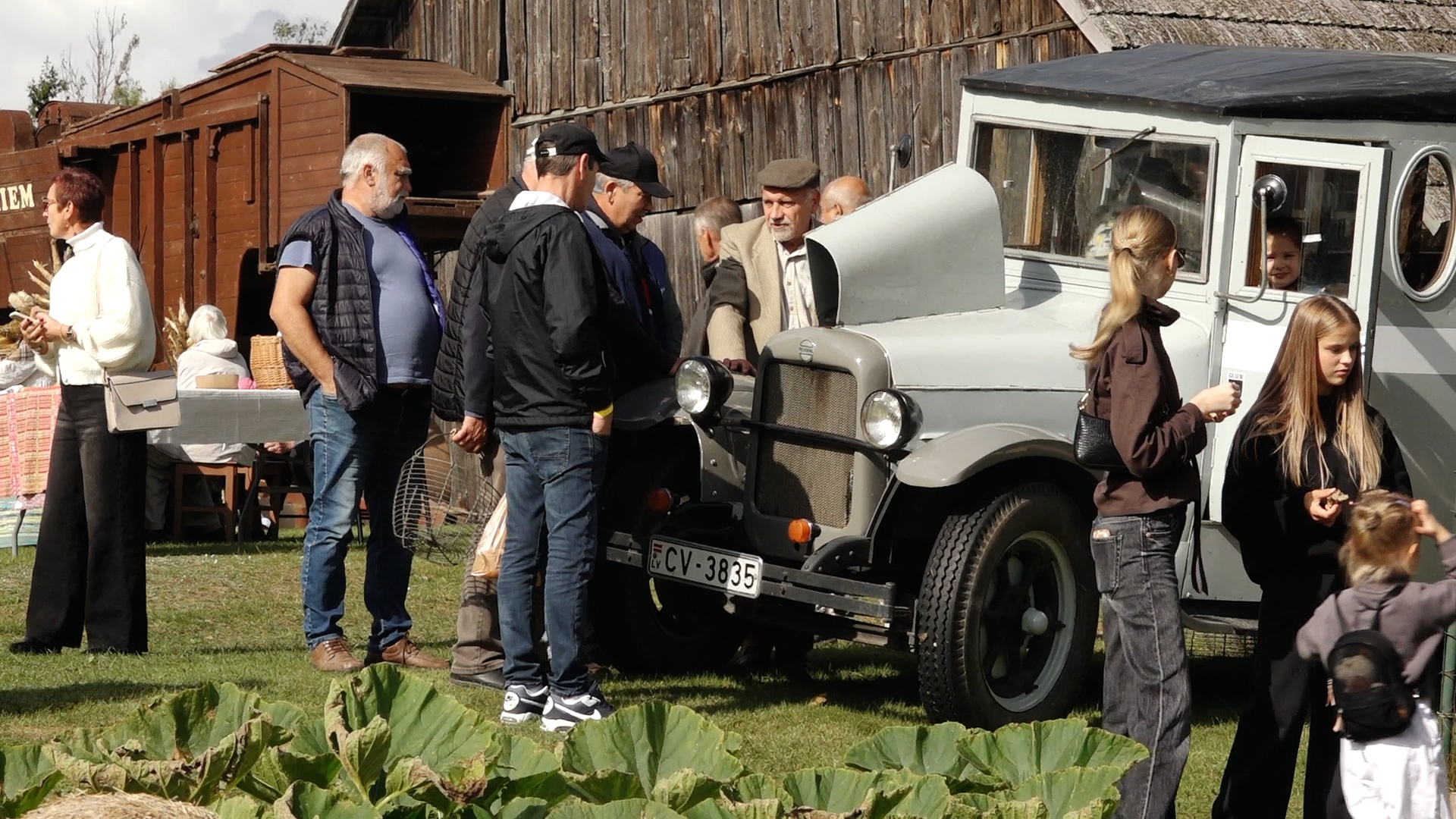 Pļaujas svētki Viktora Ķirpa Ates muzejā