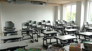Atjaunota mācību klase Cēsu Pilsētas vidusskolā