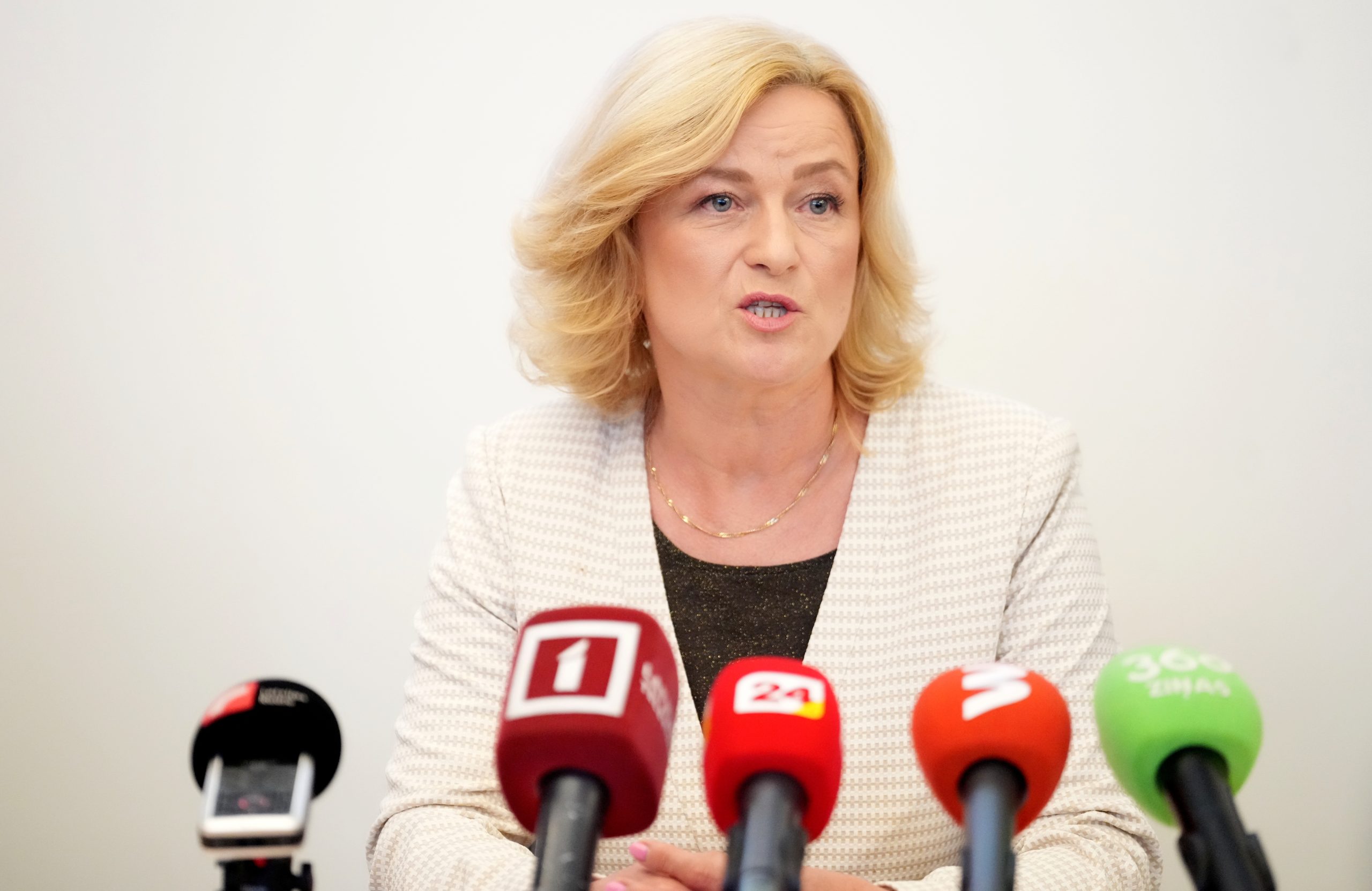 Izglītības un zinātnes ministre Ilze Indriksone preses konferencē