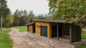 Jaunais apmeklētāju centrs Skaņākalna dabas parkā