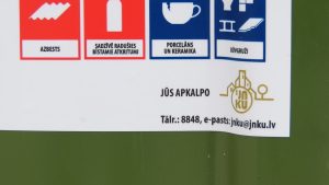 Jelgavas novada KU atkritumu šķirošanas norādes uz konteinera